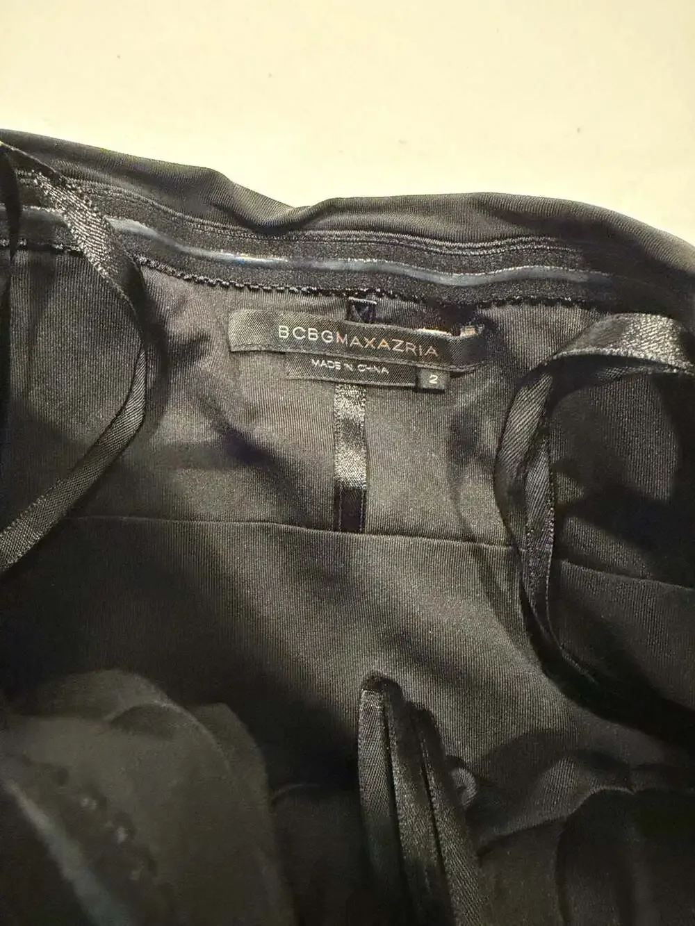 BCBGMAXAZRIA Strapless Dress Size 2 Black Ruched Sweetheart
